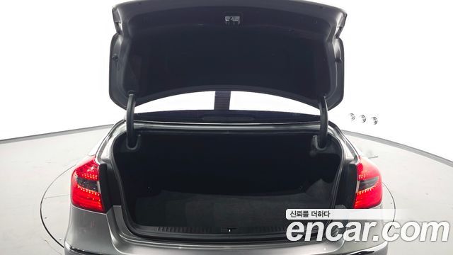 Hyundai Genesis 2012 — photo 20