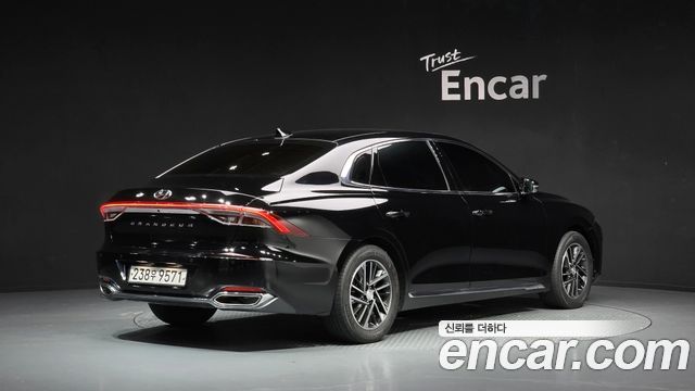 Hyundai Grandeur 2021 — photo 2