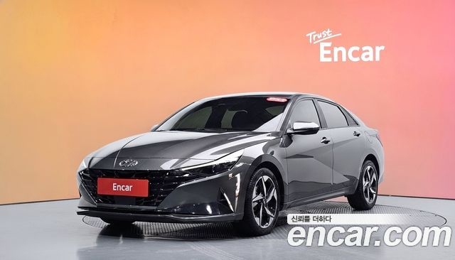 Hyundai AVANTE 2021 — photo 1