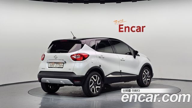 Renault Korea QM3 2017 — photo 2