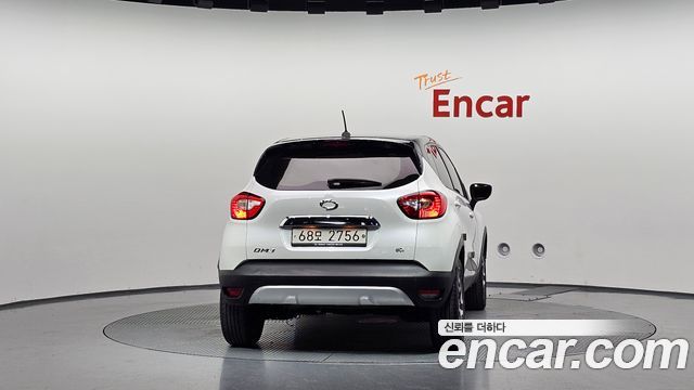 Renault Korea QM3 2017 — photo 4