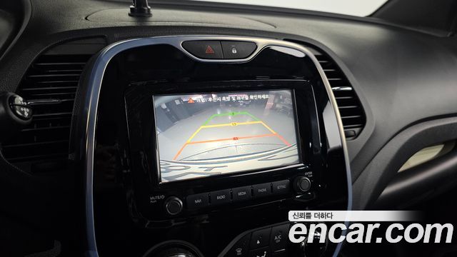 Renault Korea QM3 2017 — photo 21