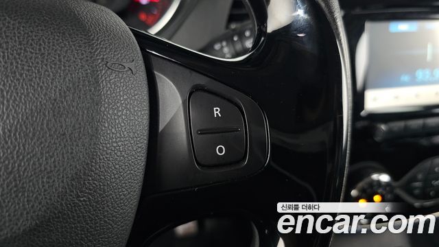 Renault Korea QM3 2017 — photo 31