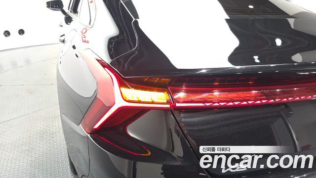 Kia K8 2022 — photo 9