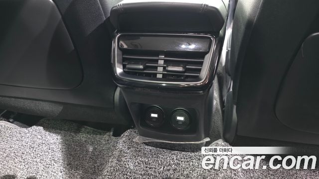 Kia K8 2022 — photo 35