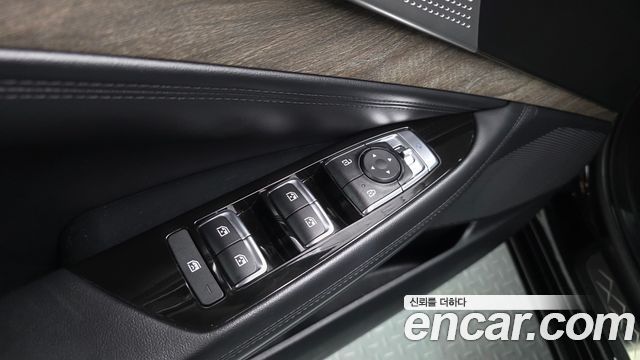 Kia K8 2022 — photo 37