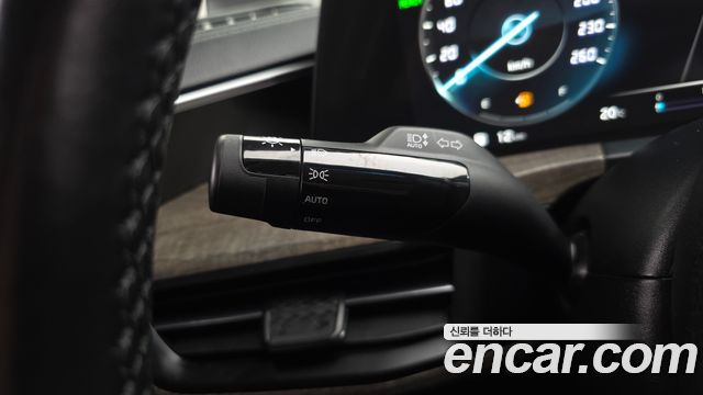 Kia K8 2022 — photo 39