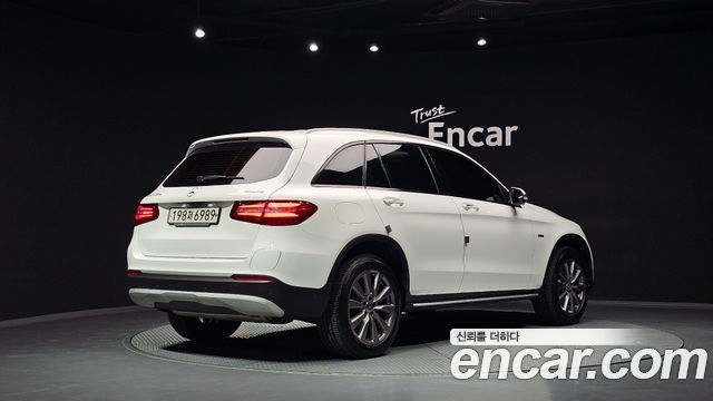 Mercedes-Benz GLC-Class 2019 — photo 2