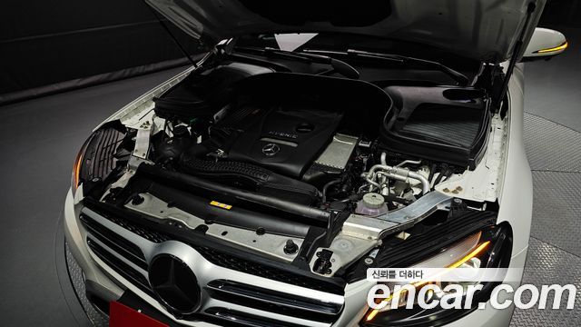 Mercedes-Benz GLC-Class 2019 — photo 6