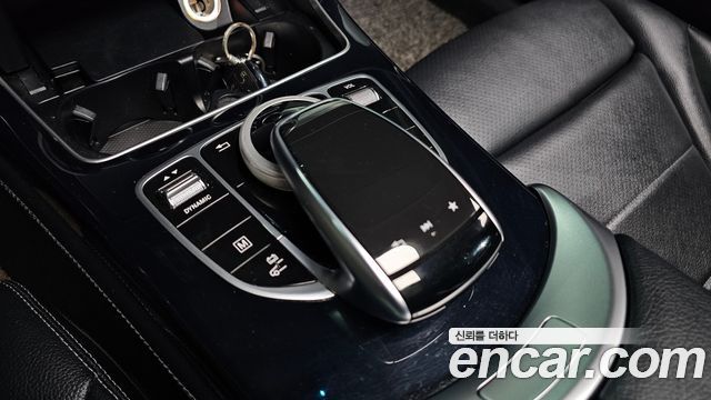 Mercedes-Benz GLC-Class 2019 — photo 30
