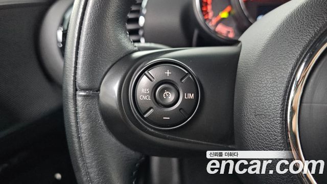 Mini Clubman 2019 — photo 21
