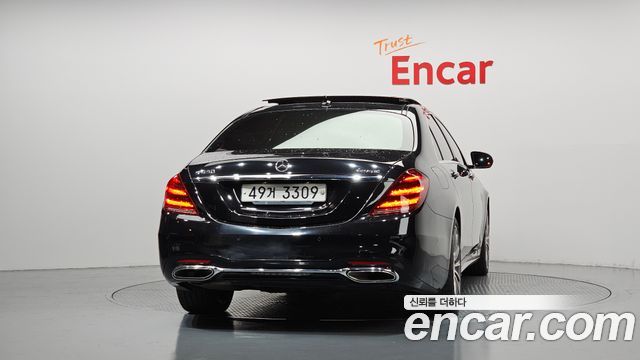 Mercedes-Benz S-Class 2017 — photo 4