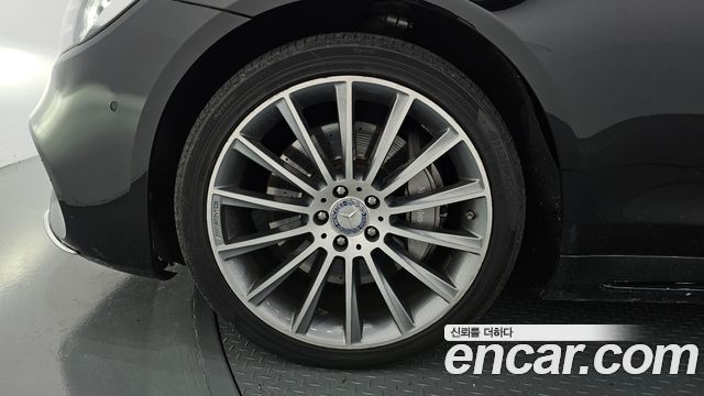 Mercedes-Benz S-Class 2017 — photo 5