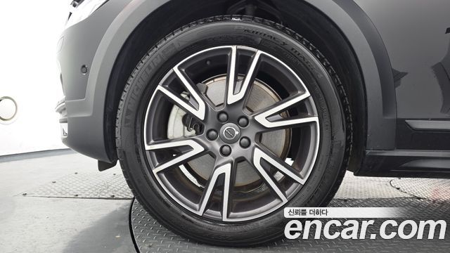 Volvo V90 2017 — photo 5