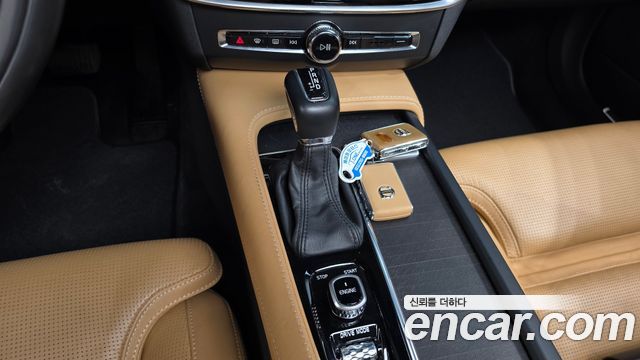Volvo V90 2017 — photo 9