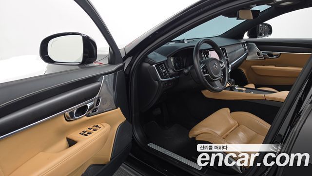 Volvo V90 2017 — photo 10