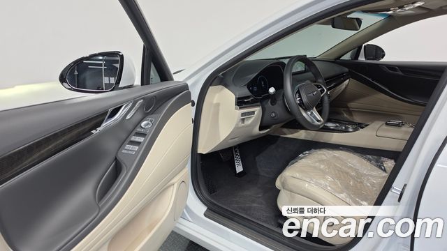 Genesis G80 2022 — photo 13