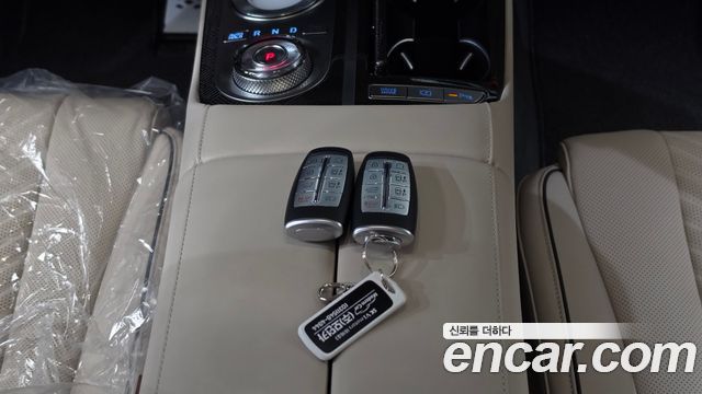 Genesis G80 2022 — photo 22
