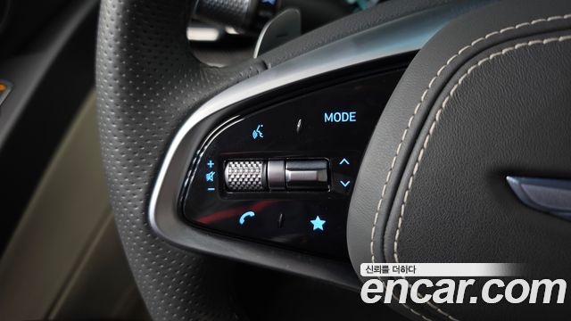 Genesis G80 2022 — photo 23