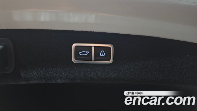 Genesis G80 2022 — photo 26