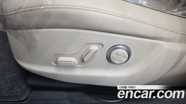 Genesis G80 2022 — photo 34