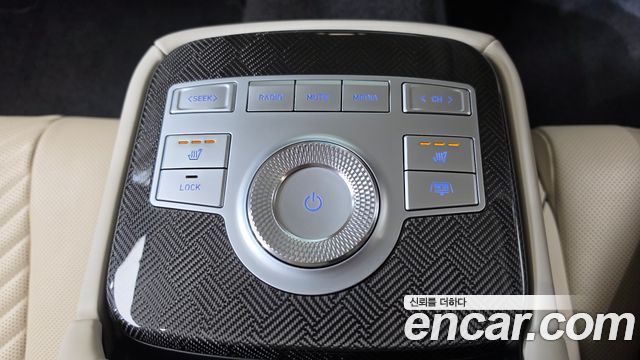 Genesis G80 2022 — photo 43