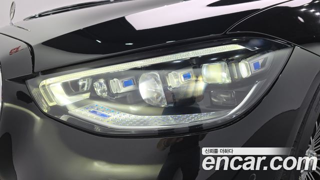 Mercedes-Benz S-Class 2023 — photo 8