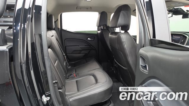 Chevrolet Korea Colorado 2021 — photo 17