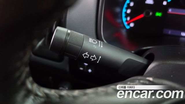 Chevrolet Korea Colorado 2021 — photo 28