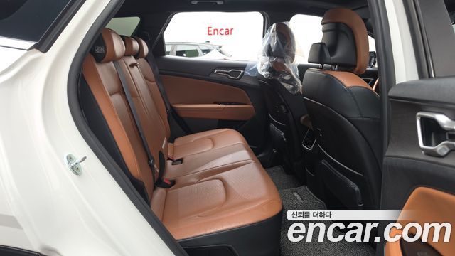 Kia Sportage 2023 — photo 17