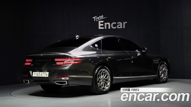 Genesis G80 2023 — photo 2