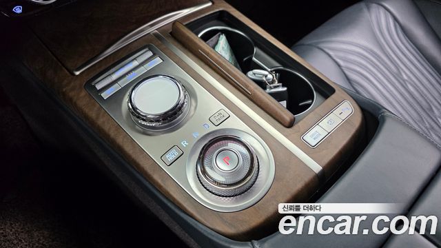 Genesis G80 2023 — photo 9