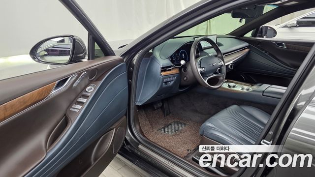 Genesis G80 2023 — photo 10