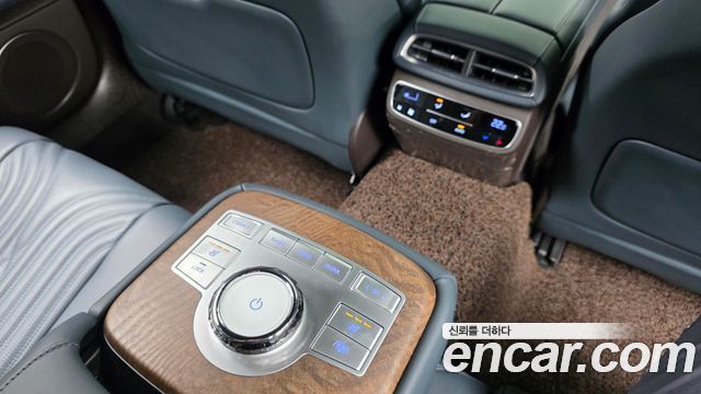 Genesis G80 2023 — photo 19