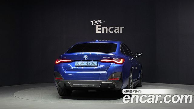 BMW i4 2023 — photo 4