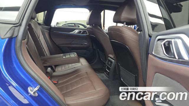 BMW i4 2023 — photo 18