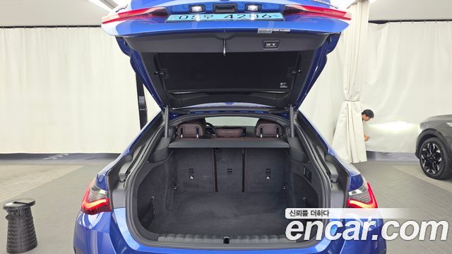 BMW i4 2023 — photo 26