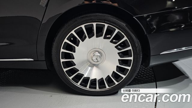 Mercedes-Benz S-Class 2018 — photo 7