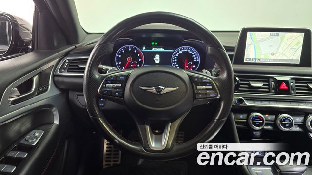 Genesis G70 2018 — photo 13