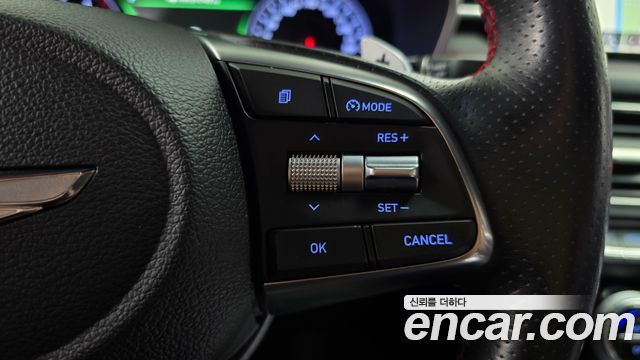 Genesis G70 2018 — photo 16