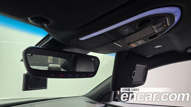 Genesis G70 2018 — photo 19