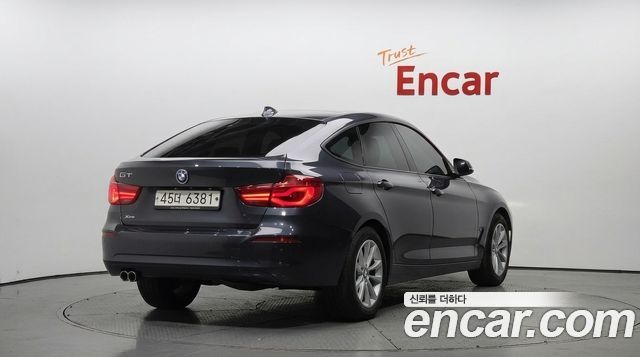 BMW Gran Turismo 2018 — photo 2