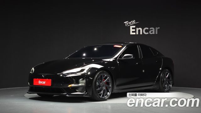 Tesla Model S 2026 — photo 34