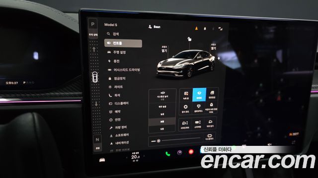 Tesla Model S 2026 — photo 23