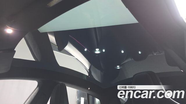 Tesla Model S 2026 — photo 25