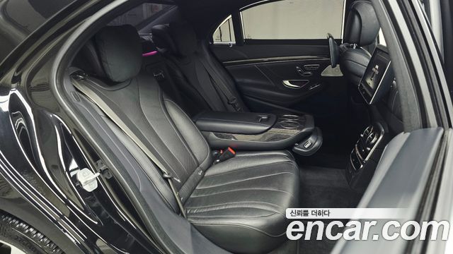 Mercedes-Benz S-Class 2017 — photo 26