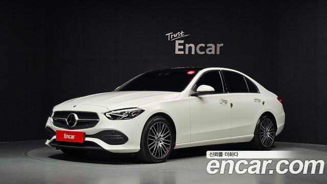 Mercedes-Benz C-Class 2022 — photo 1