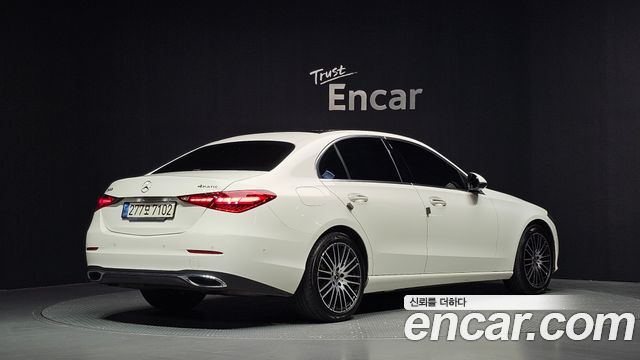 Mercedes-Benz C-Class 2022 — photo 2