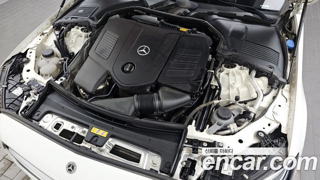 Mercedes-Benz C-Class 2022 — photo 6