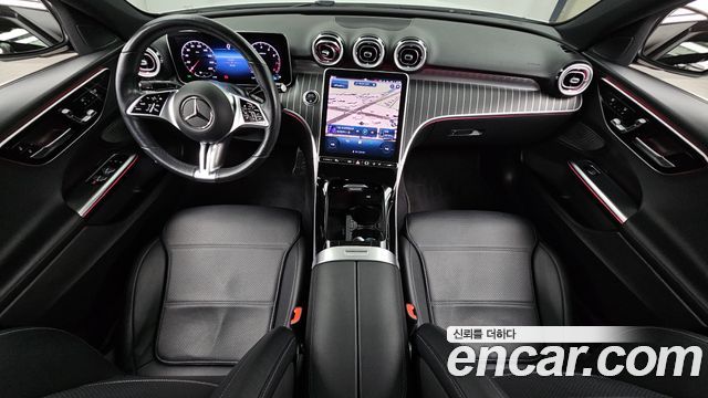 Mercedes-Benz C-Class 2022 — photo 10